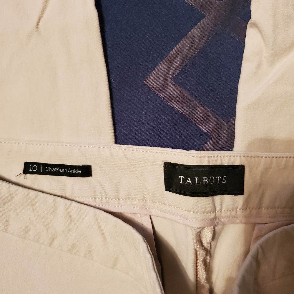 Talbots size 10 khaki pants.